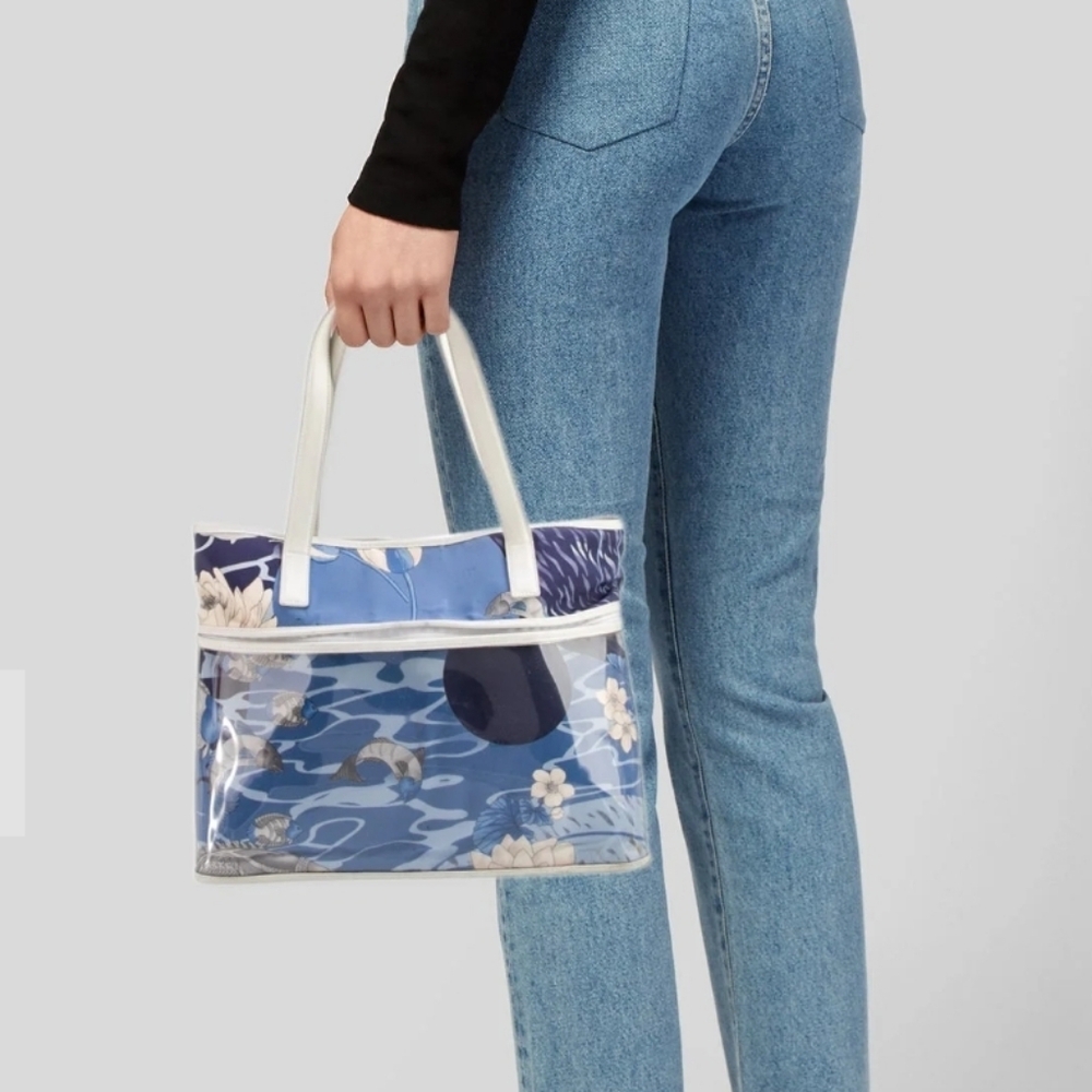 NEW Salvatore Ferragamo Shoulder Bag